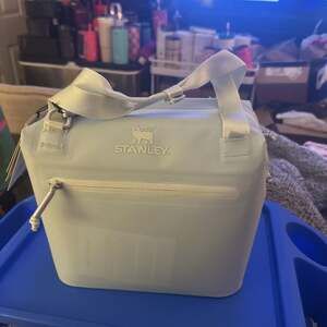 Stanley The All Day Julienne Mini Soft Cooler, Seafoam